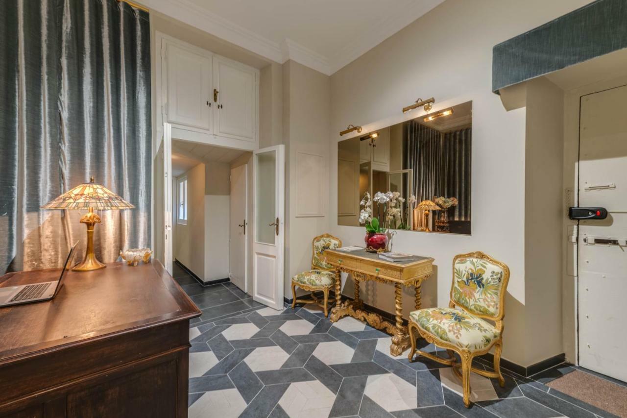 Adrianus Hotel ローマ エクステリア 写真
